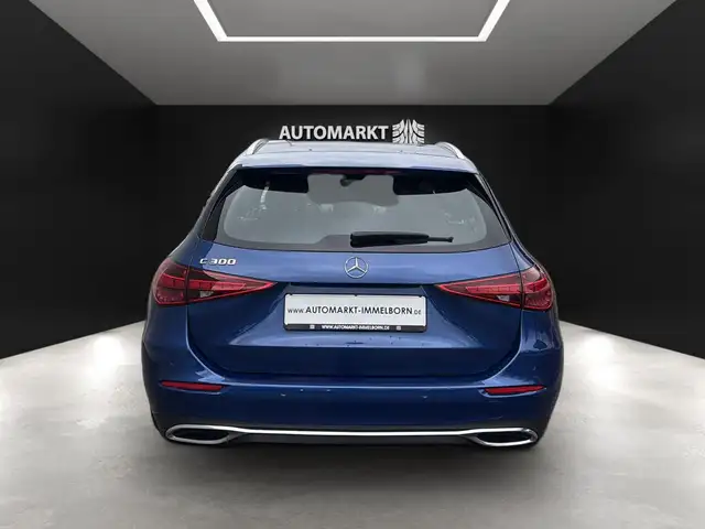 Mercedes-Benz C-Class view 10