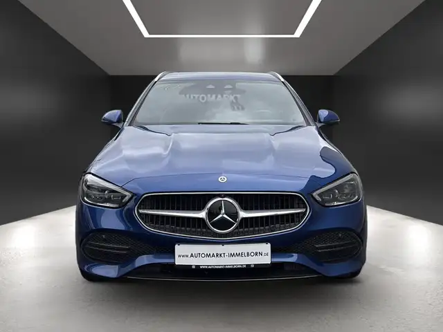 Mercedes-Benz C-Class view 9