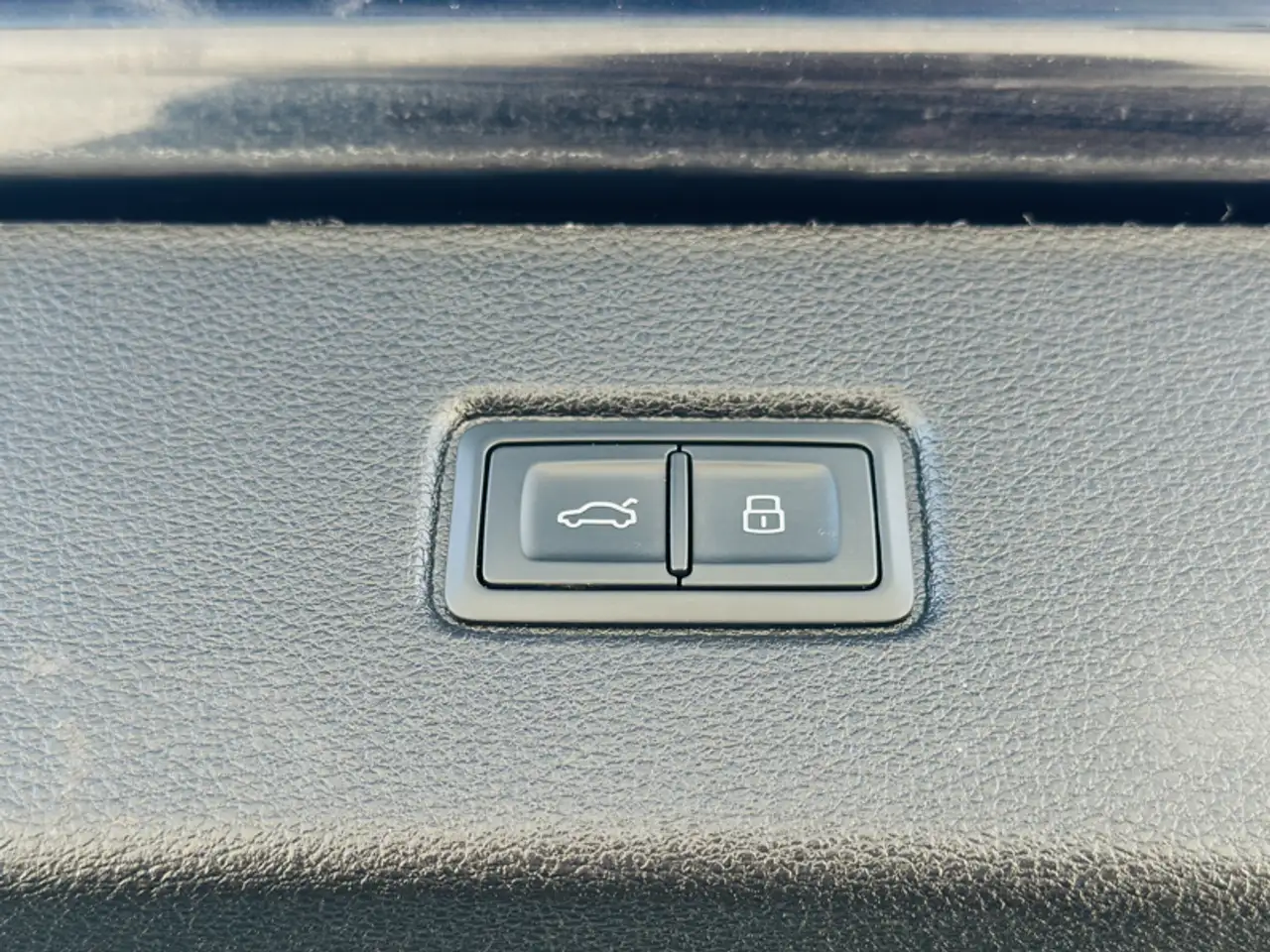 Audi Q7 снимка Audi Q7