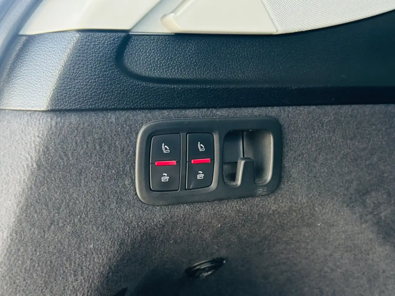 Audi Q7 снимка Audi Q7