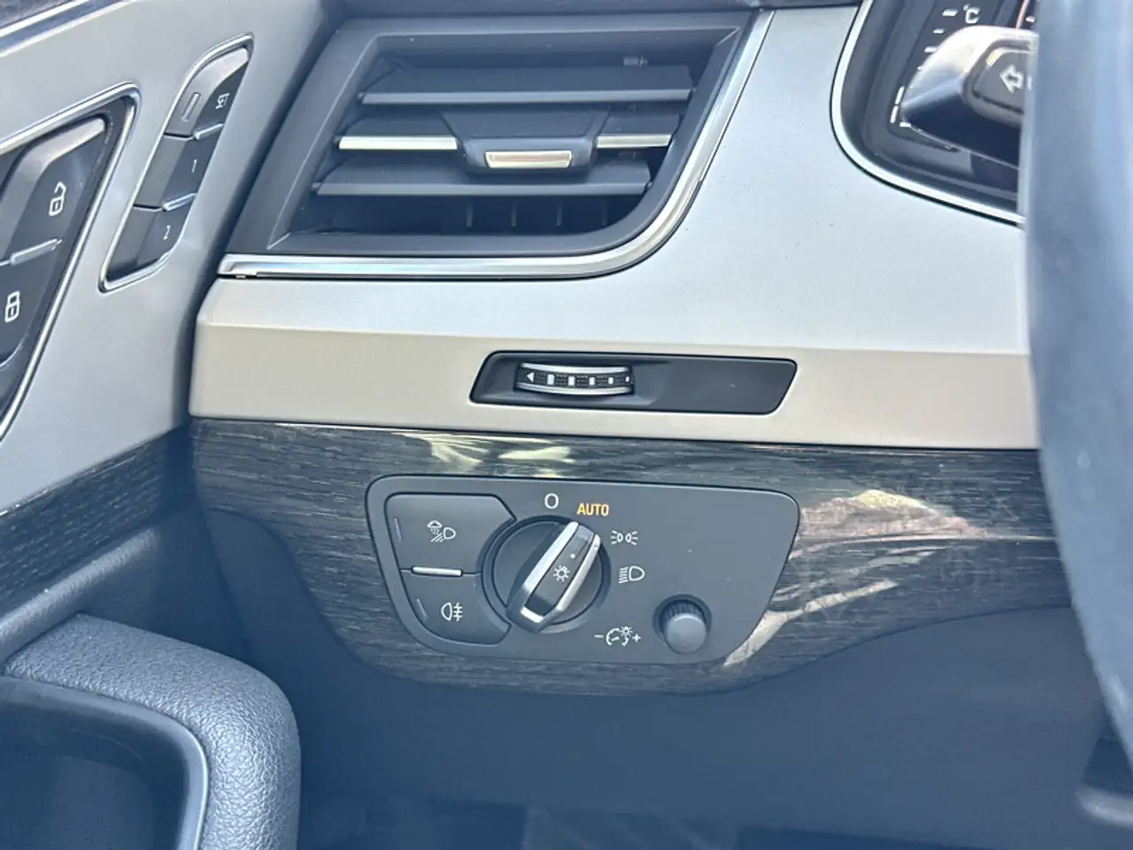Audi Q7 снимка Audi Q7