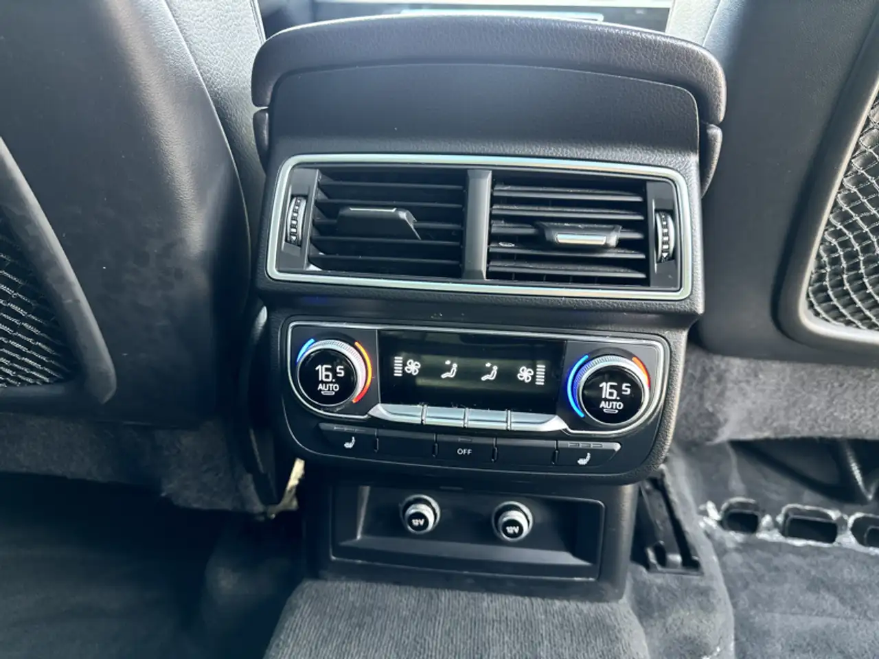Audi Q7 снимка Audi Q7