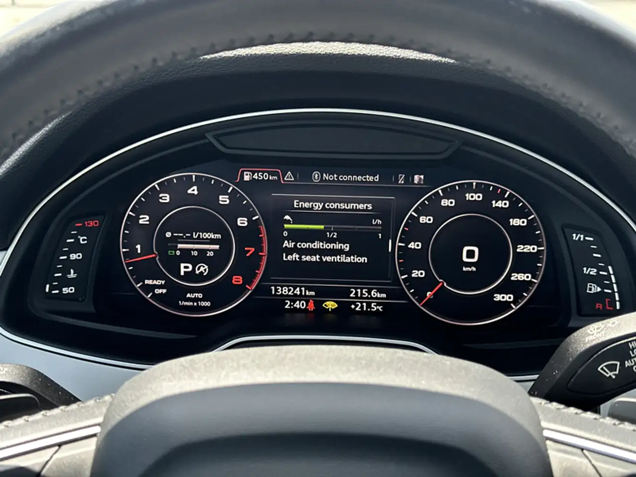 Audi Q7 снимка Audi Q7