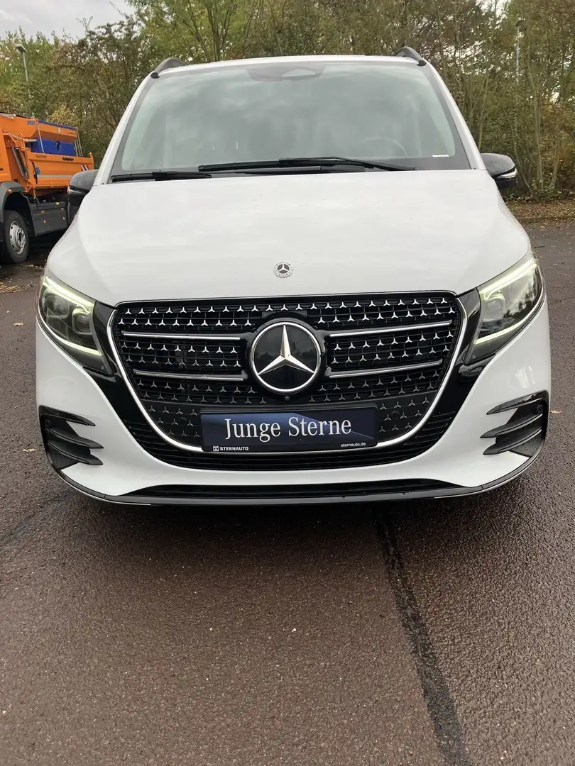 Mercedes-Benz V 250 V 250 d 4MATIC AVANTGARDE Lang AMG 360 ° LED AHK Weiß - 2