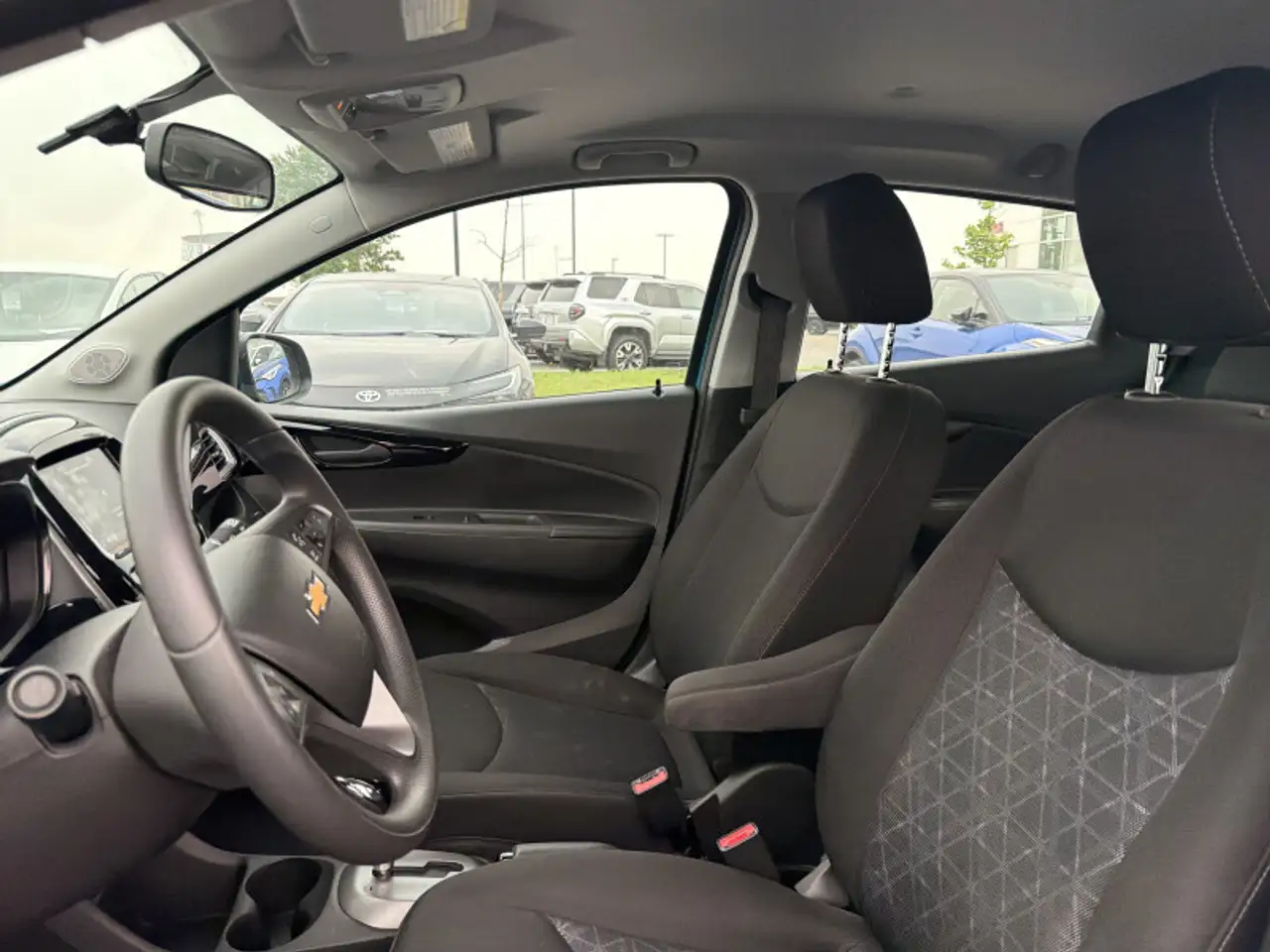 Chevrolet Spark снимка Chevrolet Spark