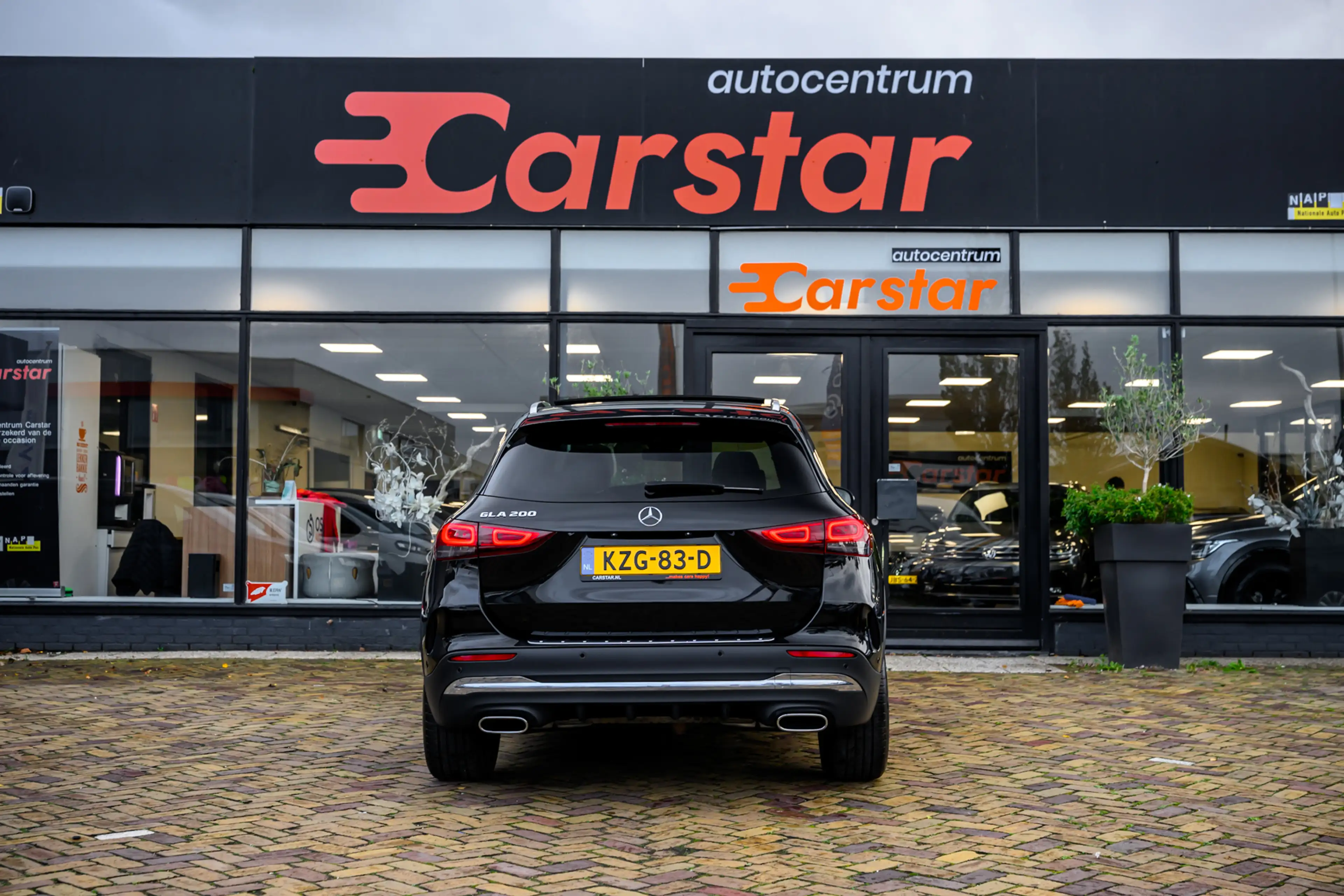 Mercedes-Benz GLA 200 Business Solution AMG|Pano|Navi|Camera — photo 11