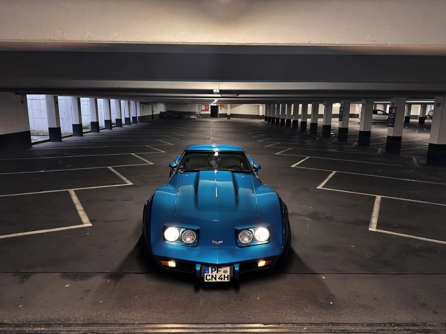 Chevrolet Corvette - 1