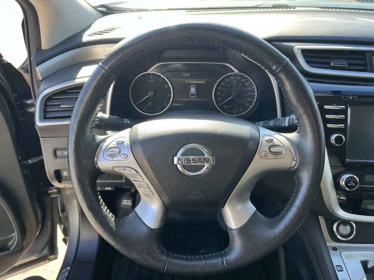 Nissan Murano снимка Nissan Murano
