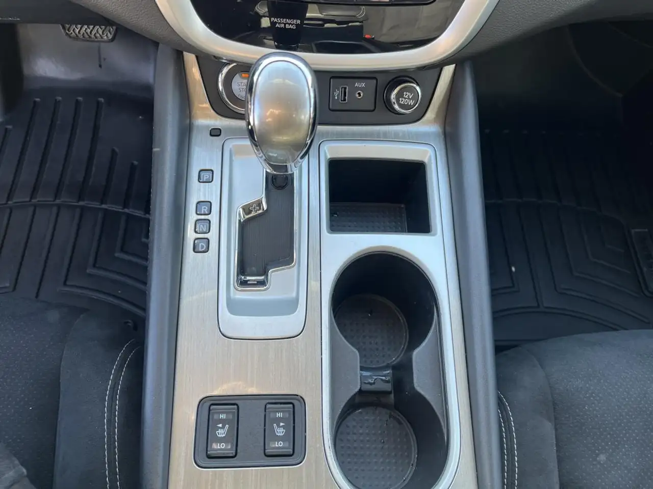 Nissan Murano снимка Nissan Murano
