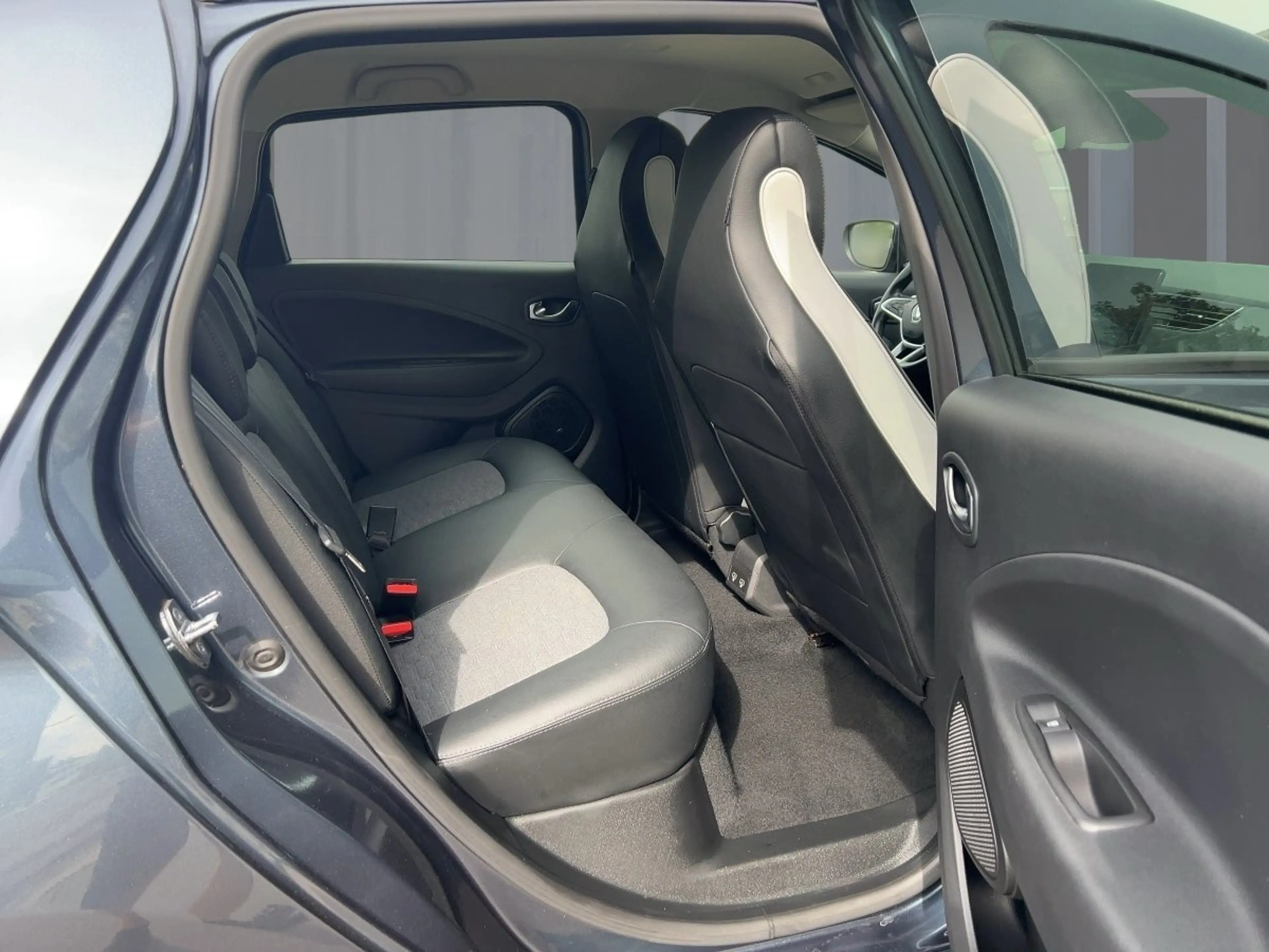 Renault ZOE ZOE INTENS R135 ZE50 BOSE, CCS-Ladung — photo 9
