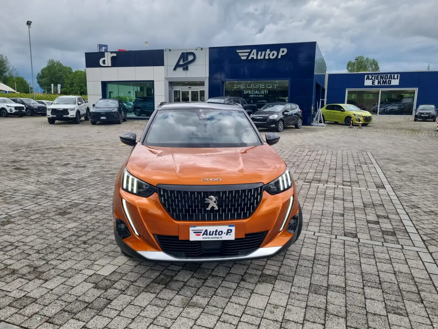 Peugeot 2008 PureTech 130 S&S GT Arancione - 1