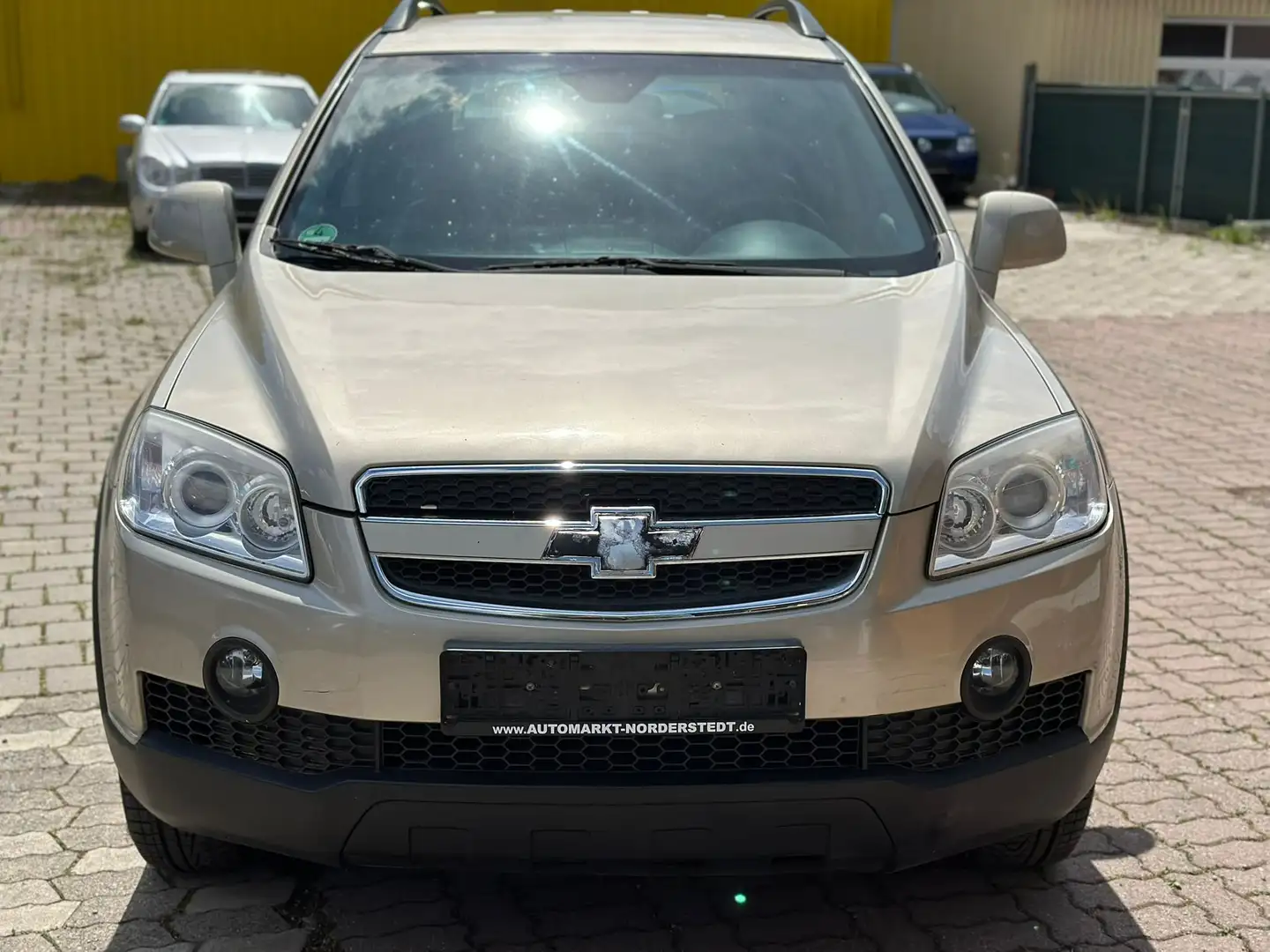 Chevrolet Captiva 2.4 LT 4WD Beżowy - 1