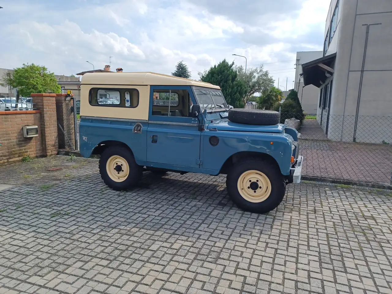 Land Rover Series Seriie III 88, foto 2