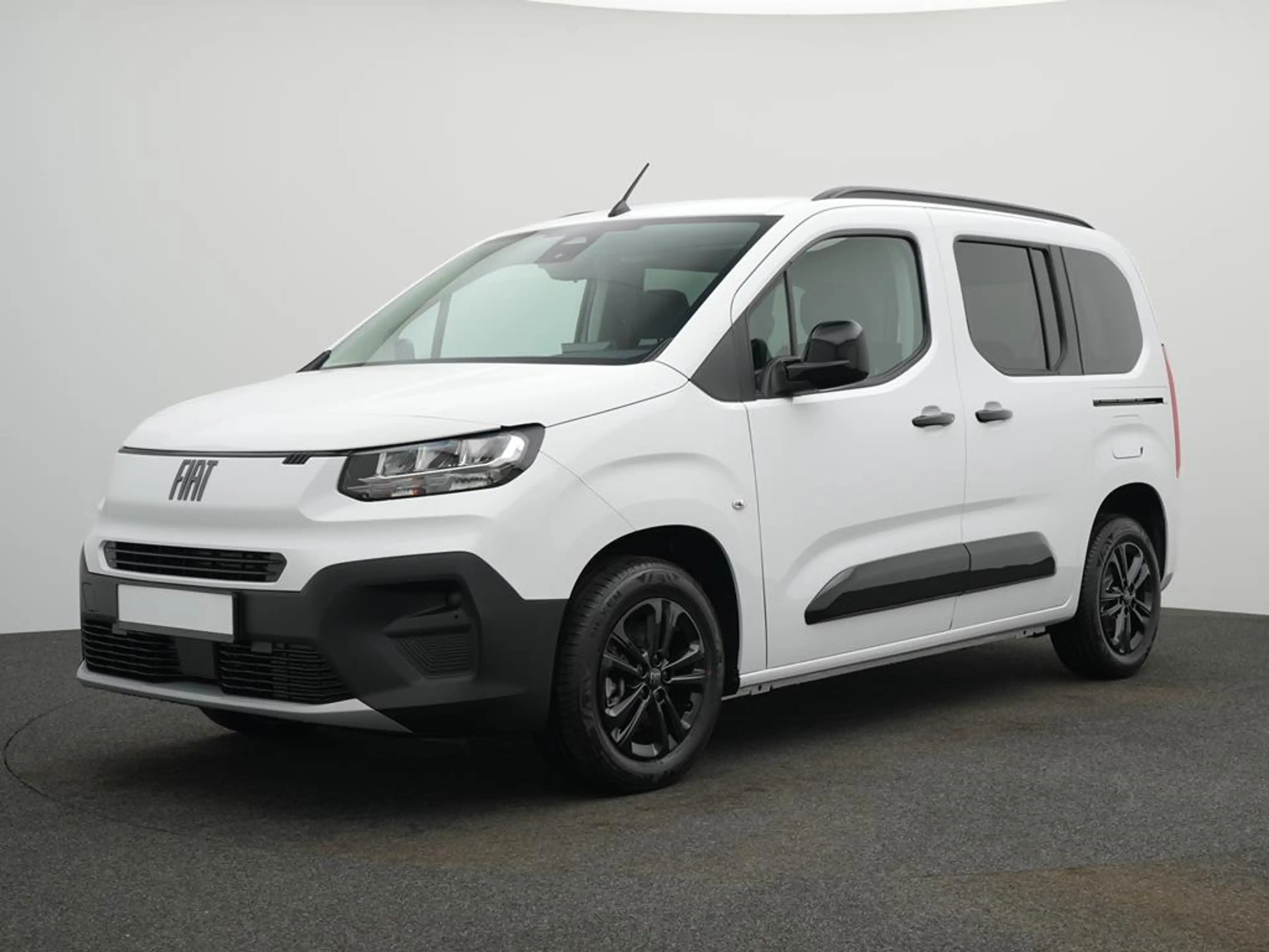 Fiat Qubo L 5-Sitzer ICON — photo 2
