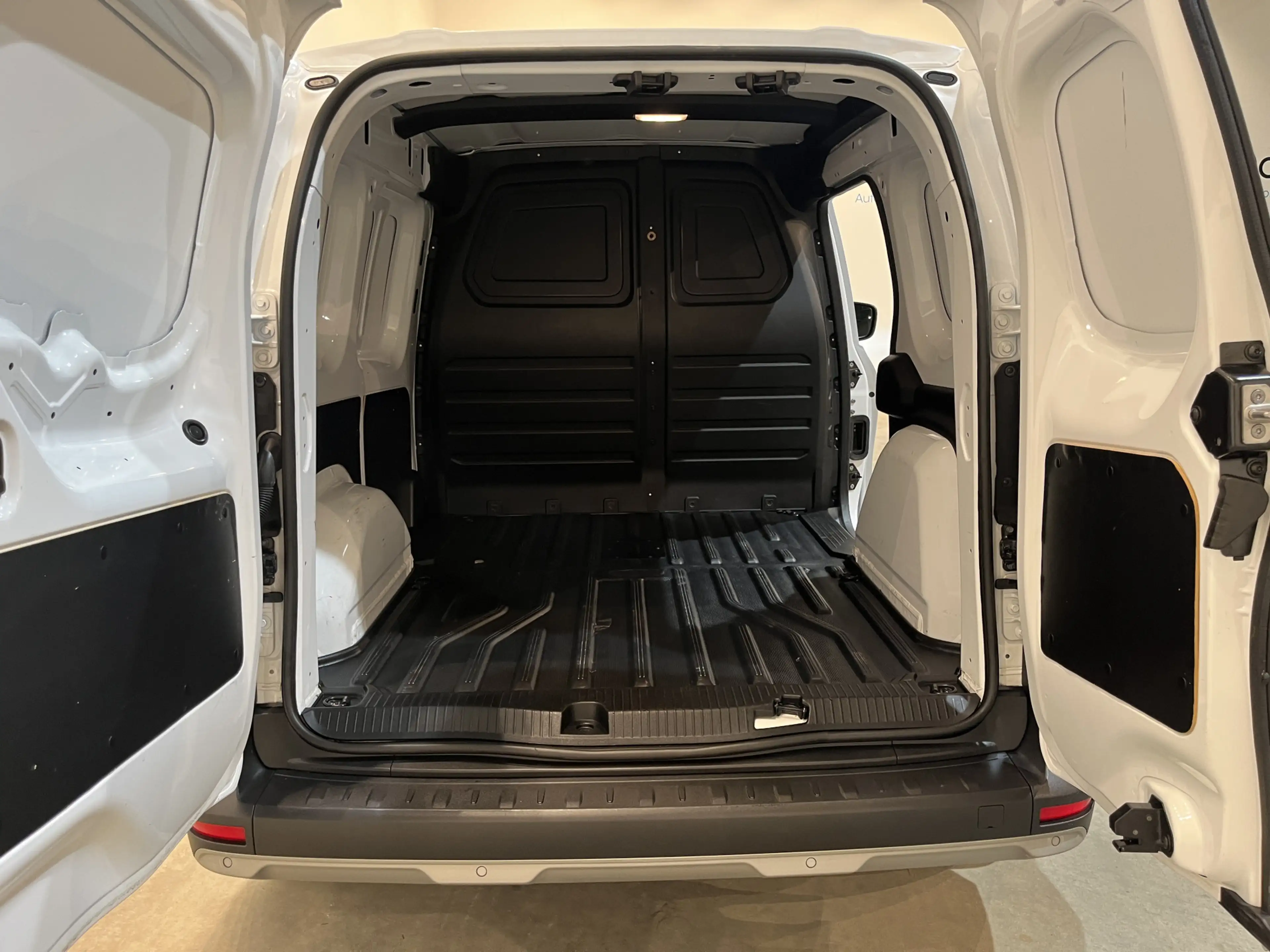Nissan Townstar Acenta L1 44 kWh / 100% elektrisch !! / SOH 98% / — photo 3