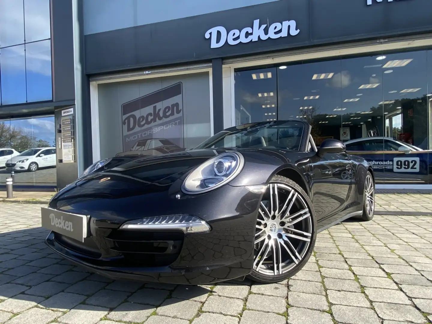 Porsche 991 Carrera 4 Cabriolet PDK Noir - 1