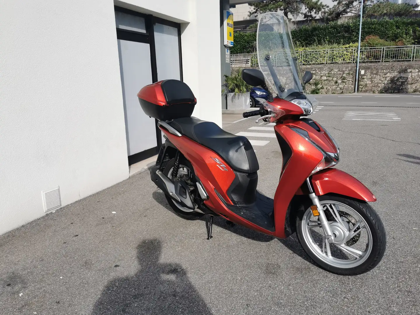 Honda SH 125i Rosso - 1