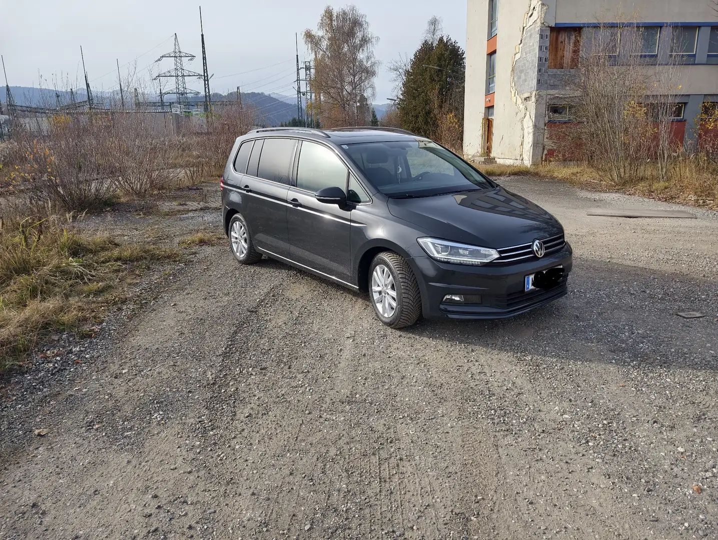 Volkswagen Touran Comfortline 1,6 SCR TDI Panoramadach 7Sitzer - 2
