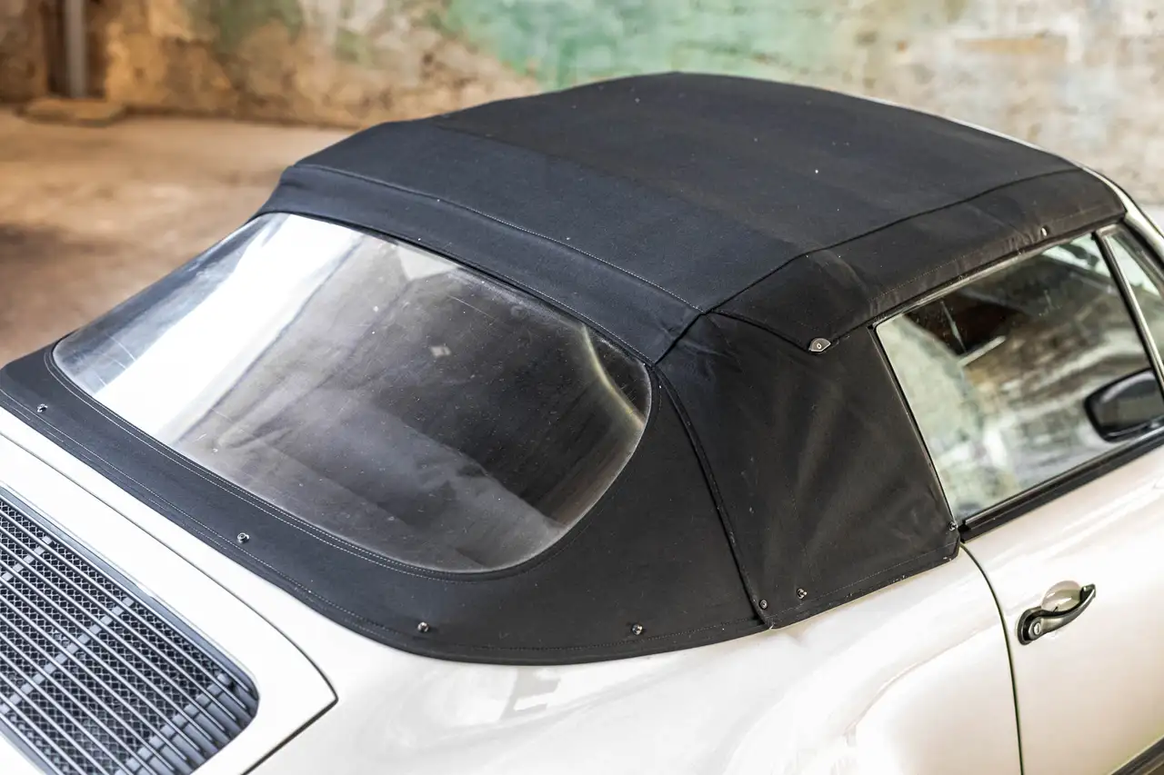 Porsche 911 Cabriolet Carrera, foto 10