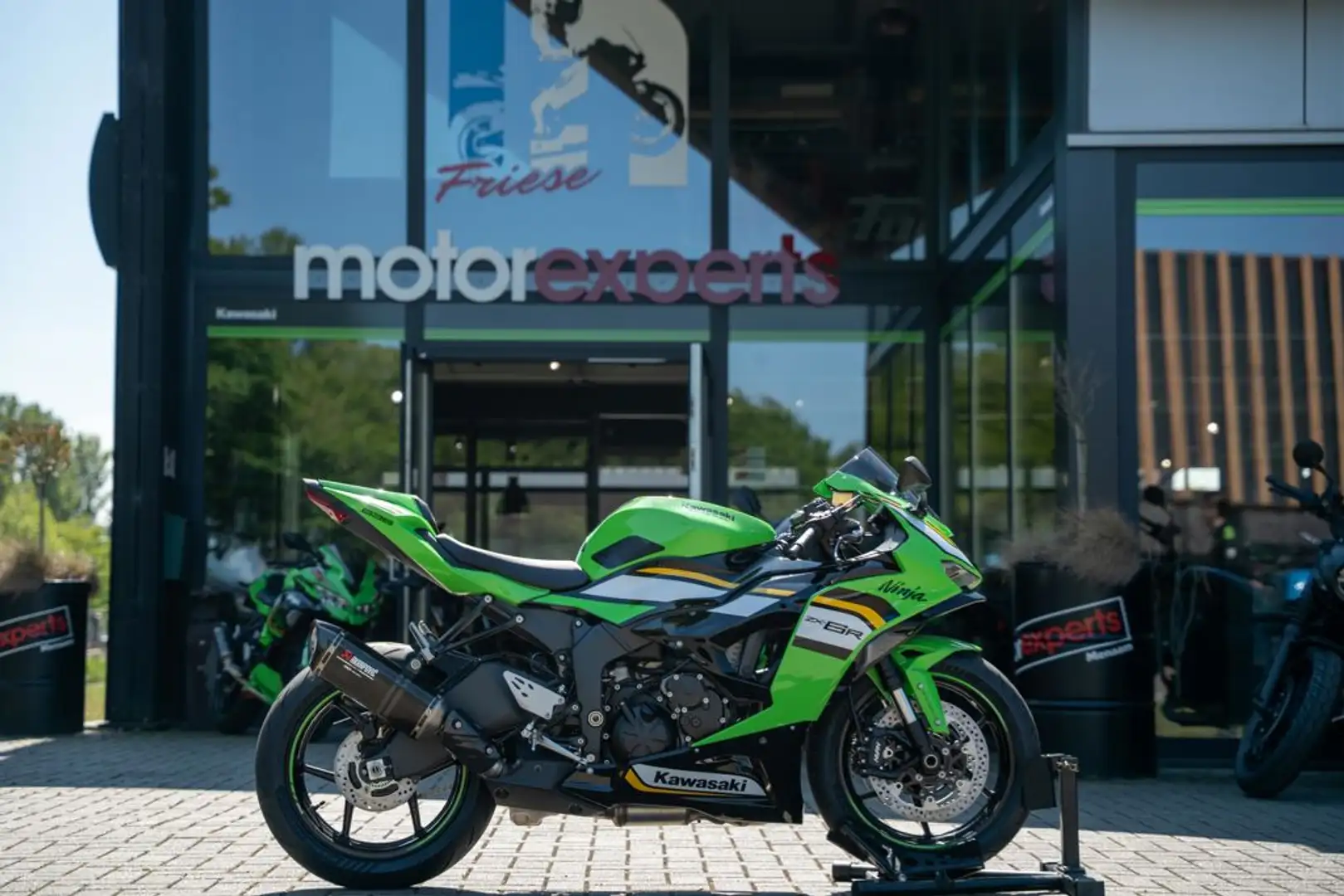 Kawasaki Ninja ZX-6R Performance - 1