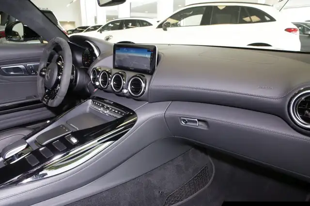 Mercedes-Benz AMG GT view 7