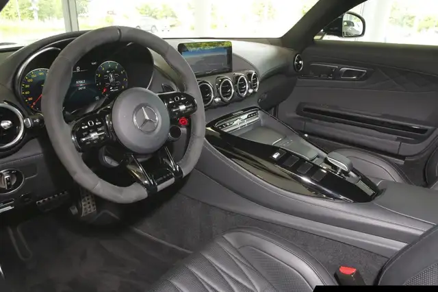 Mercedes-Benz AMG GT view 10