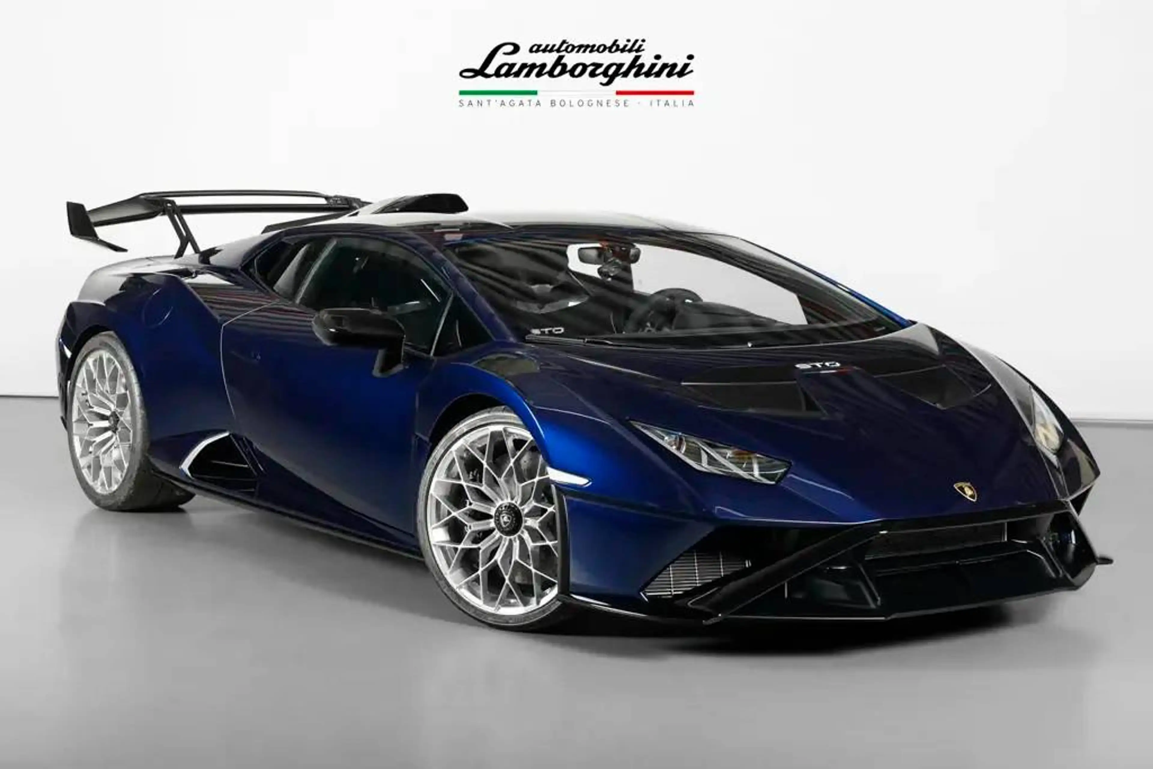 Lamborghini Huracán Huracan 5.2i V10 LP640-2 STO - Blu Astraeus
