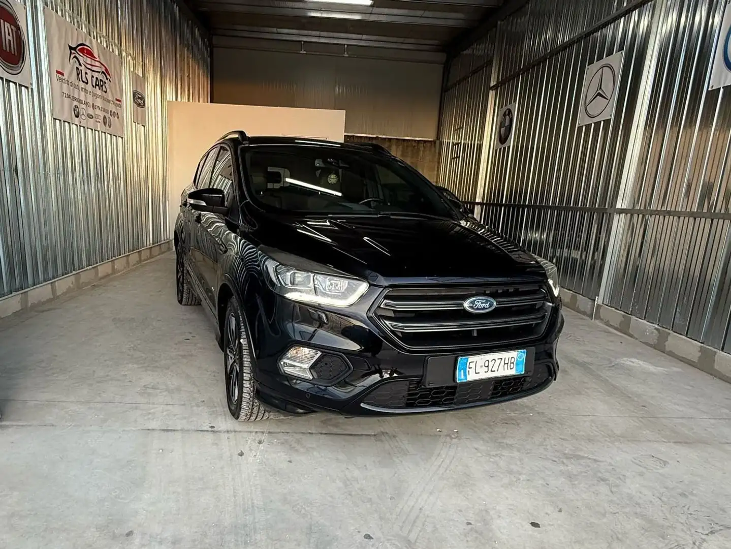 Ford Kuga Kuga 2.0 tdci ST-Line s Nero - 2