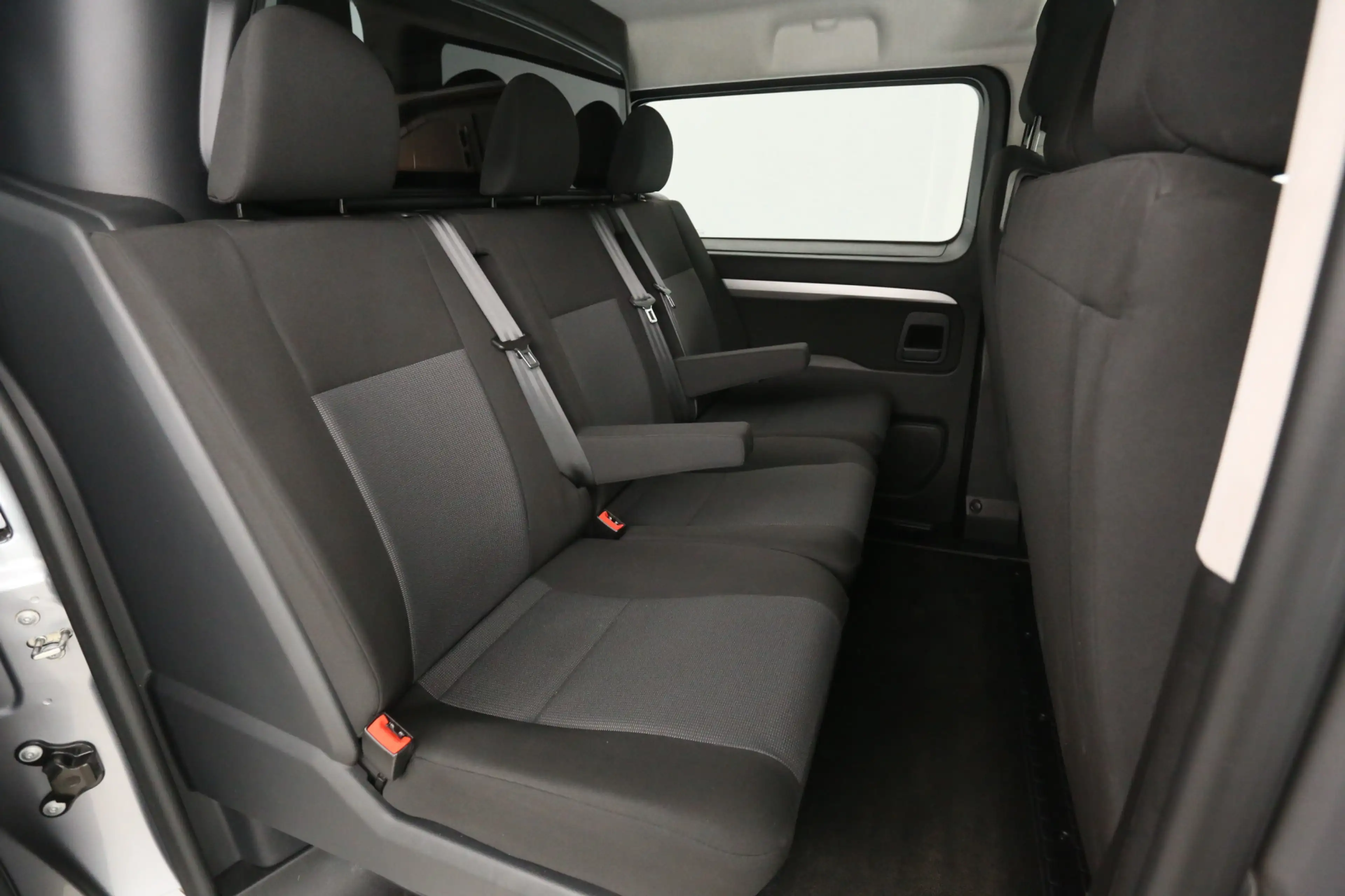 Opel Vivaro Elektrisch 75 kWh L2H1 | Snelladen | SOH 93% | DC — photo 3