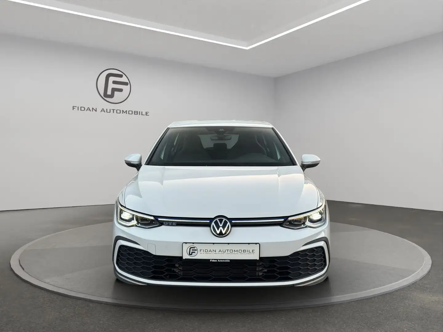 Volkswagen Golf VIII Lim. GTE eHybrid Kamera*App*KeyLess Weiß - 2