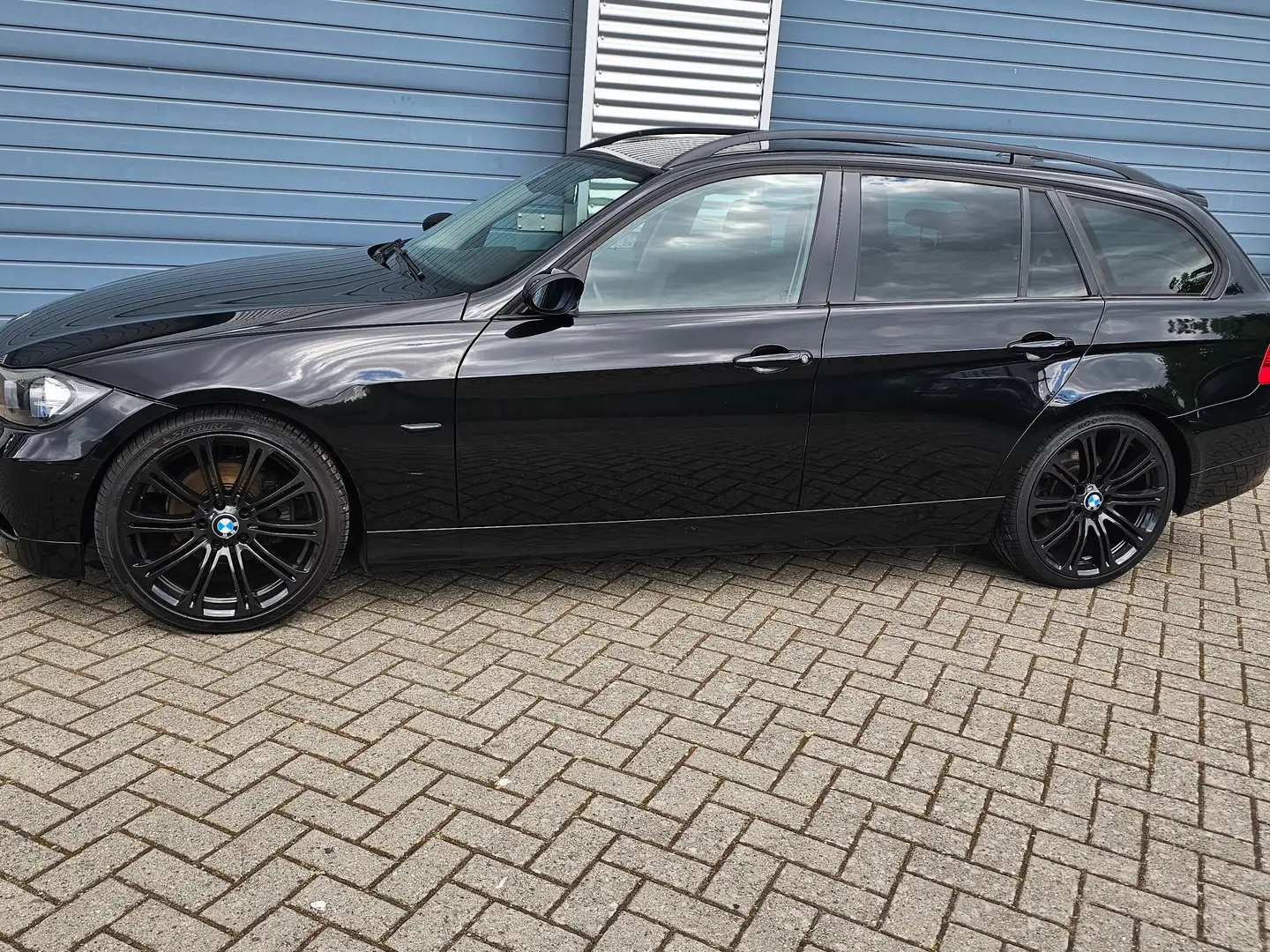 BMW 318 318i Zwart - 2