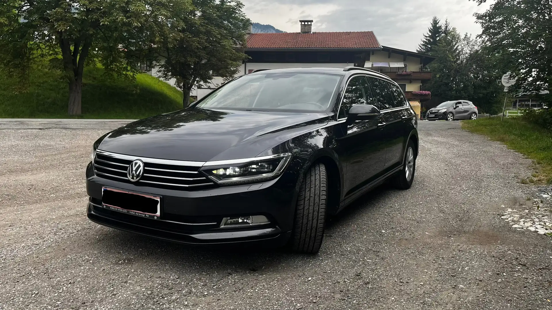 Volkswagen Passat Variant Passat Variant 1,6 TDI Schwarz - 2