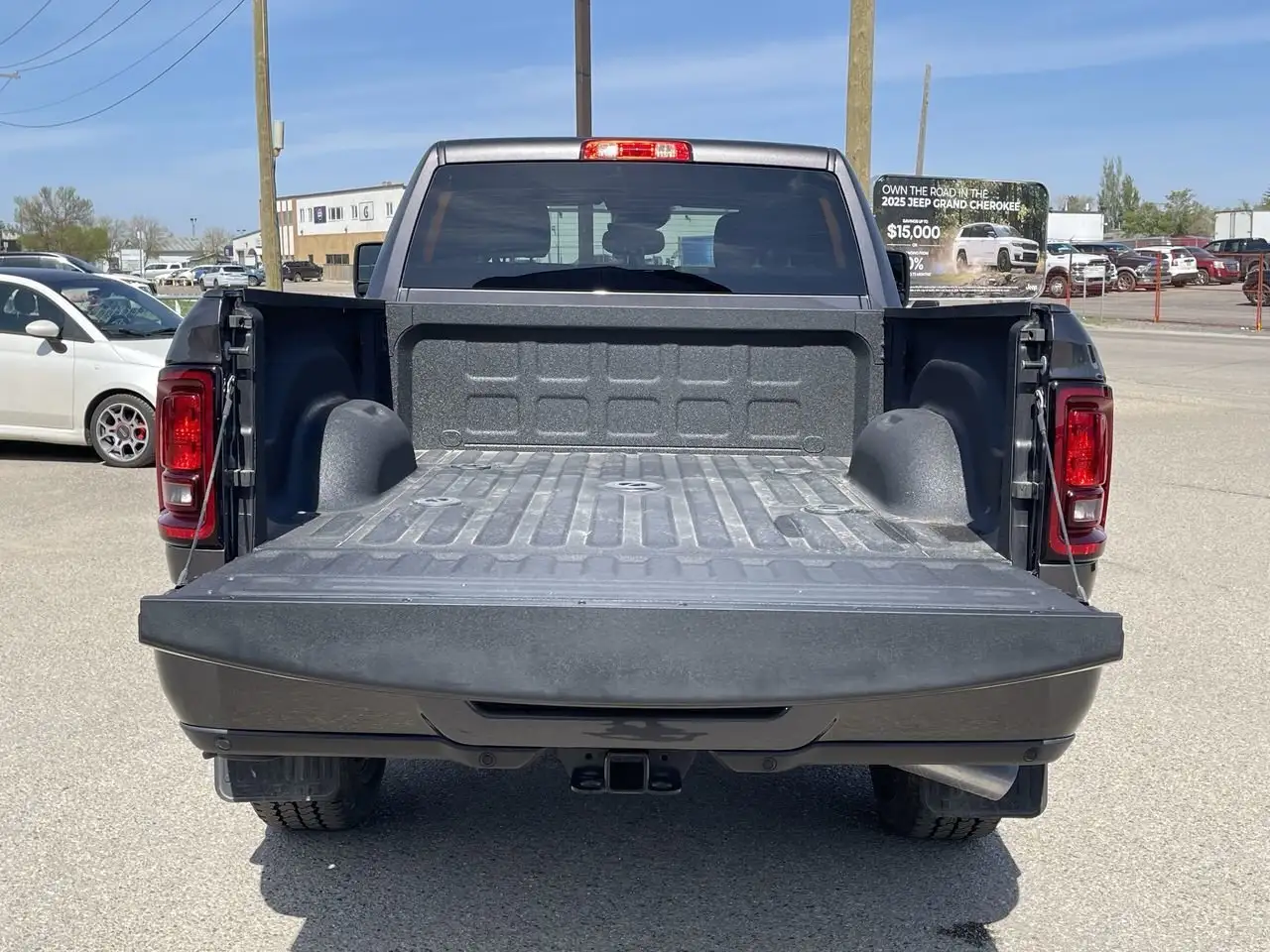 RAM 3500 снимка RAM 3500