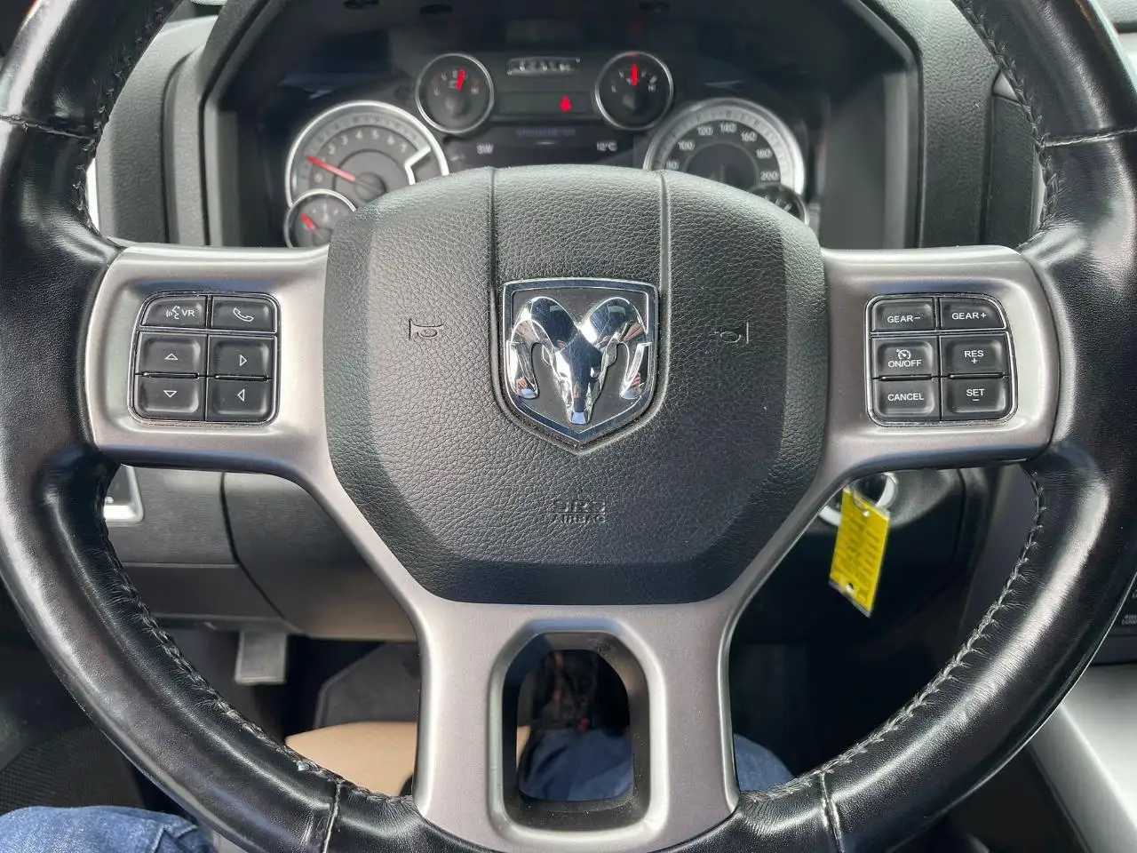 RAM 1500 снимка RAM 1500
