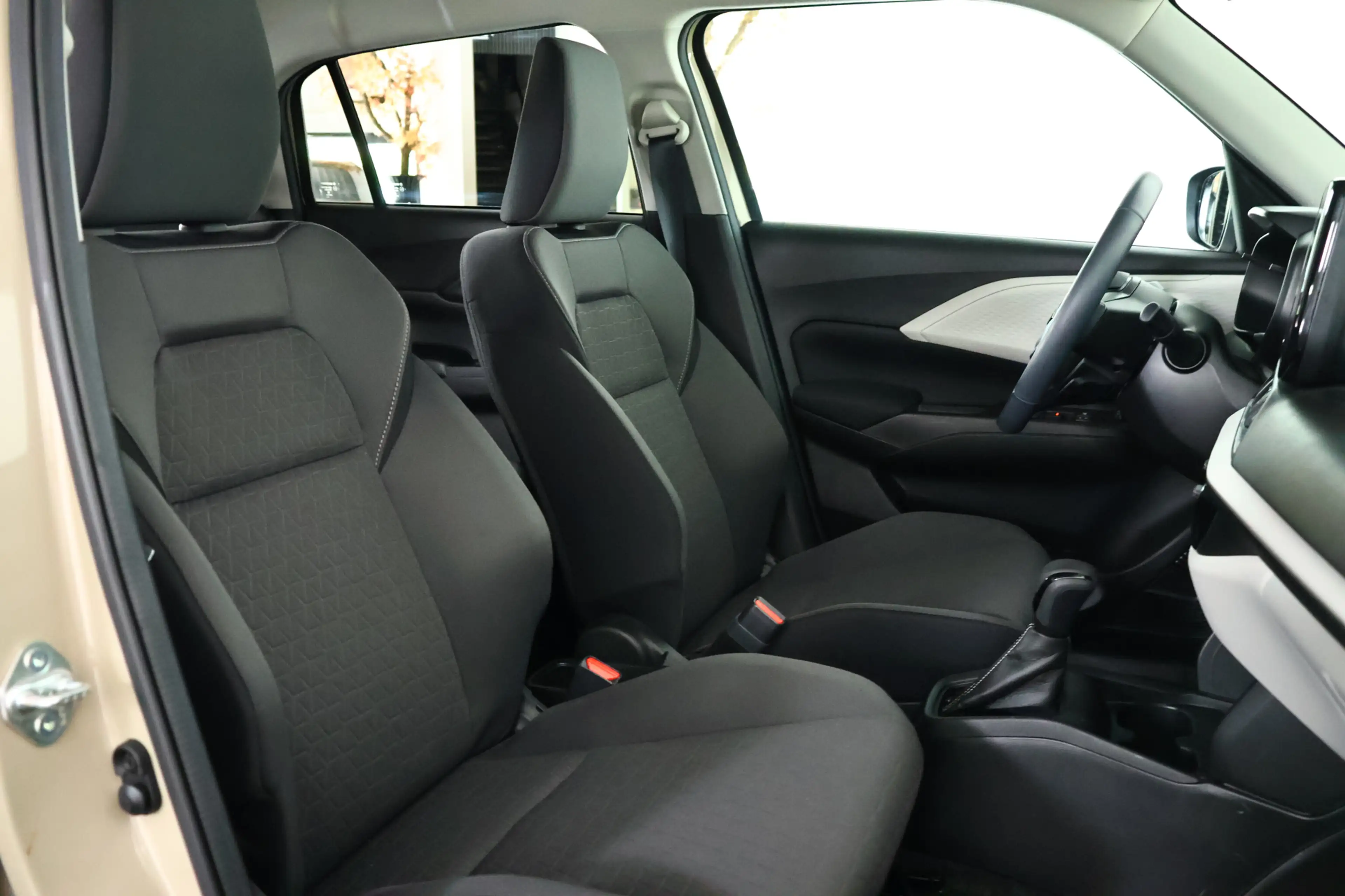 Suzuki Swift 1.2 Style Smart Hybrid Navi / ACC / CarPlay / Auto — photo 15