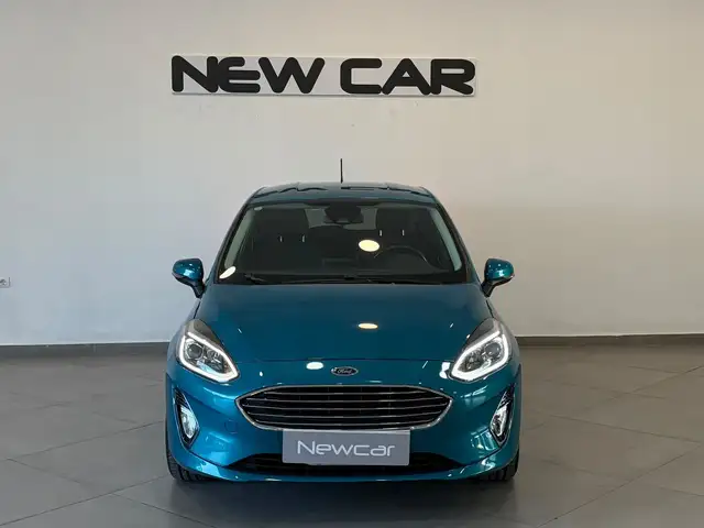 Ford Fiesta view 3