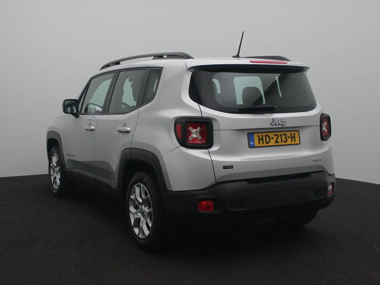 Jeep Renegade 1.4 MultiAir Longitude | Navigatie | Airco | Licht Grigio - 2