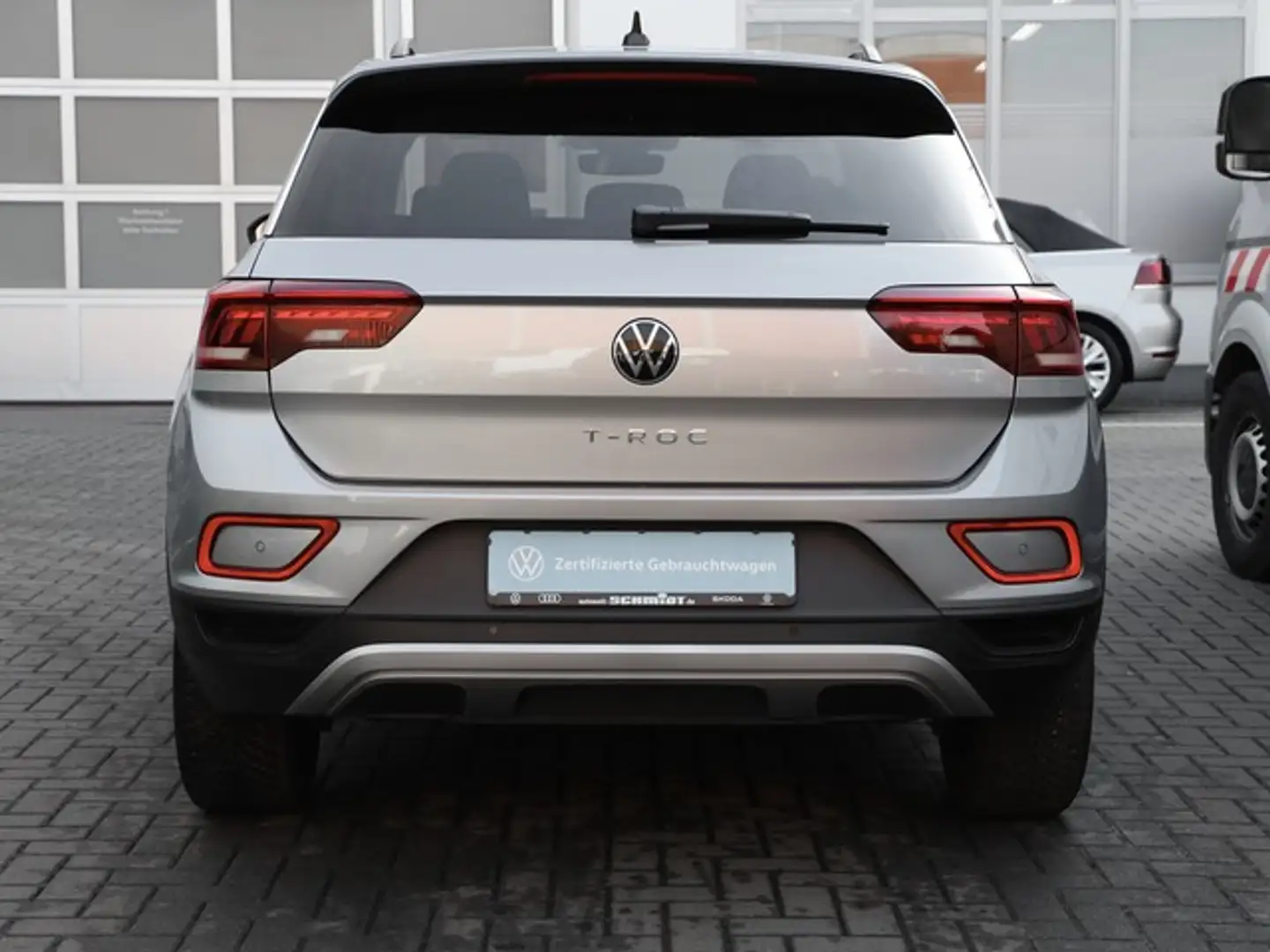 Volkswagen T-Roc 1.5TSi DSG Move R-Kamera Navi 17Zoll LED Grau - 2
