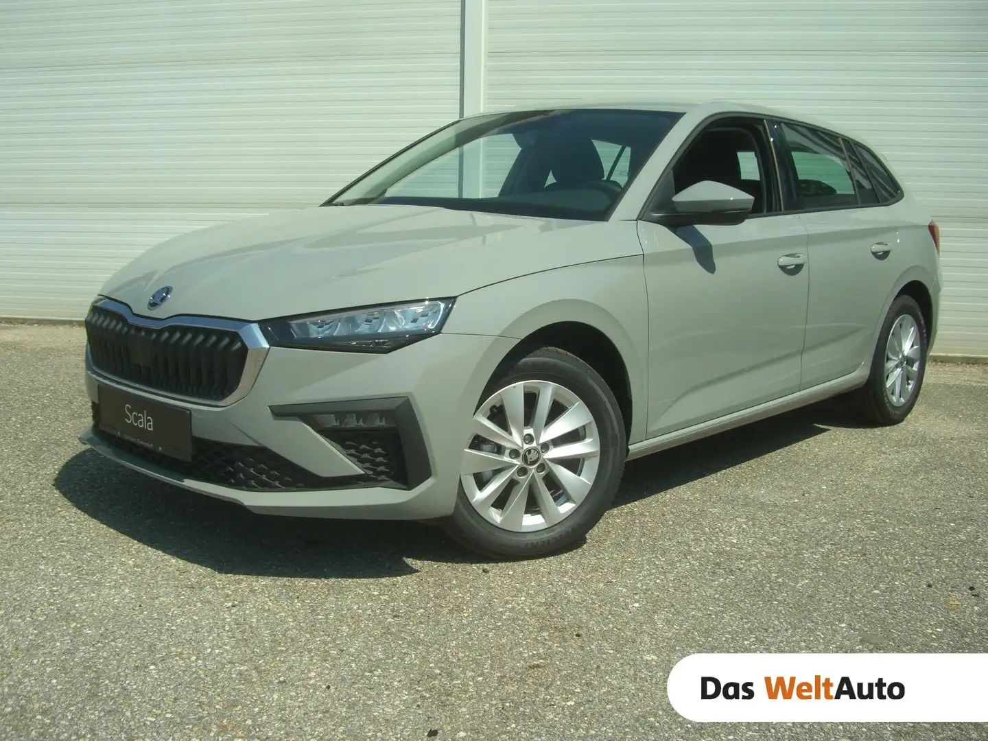 Skoda Scala Essence TSI Gris - 1