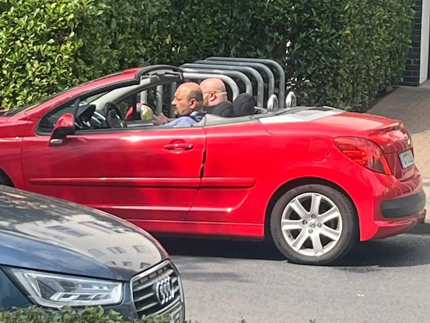 Peugeot Sonstige 2009 Rot - 1
