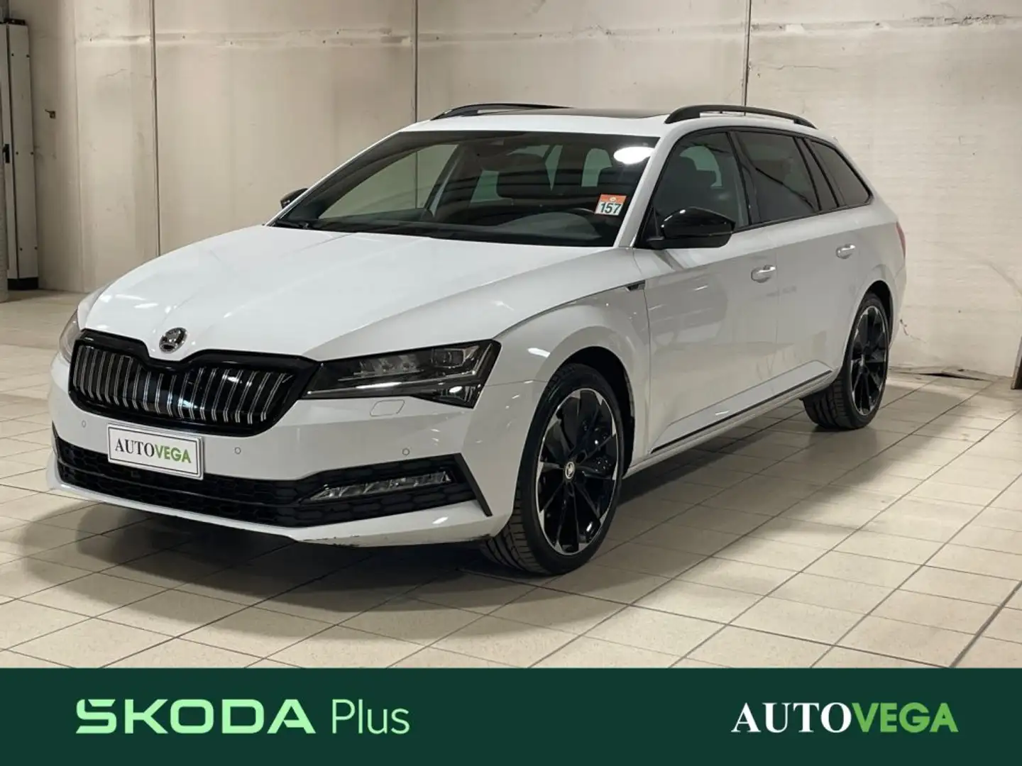 Skoda Superb wagon iv 1.4 tsi phev sportline dsg Bianco - 1