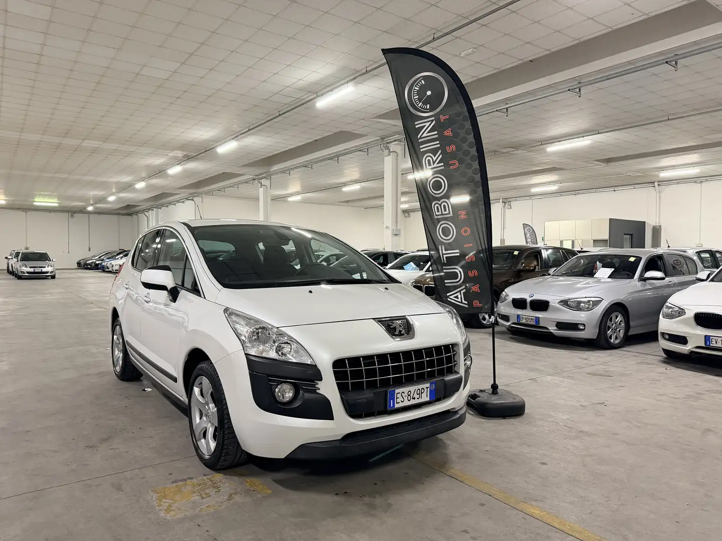 Peugeot 3008 3008 I 1.6 hdi 8v Active 115cv fap Blanc - 1