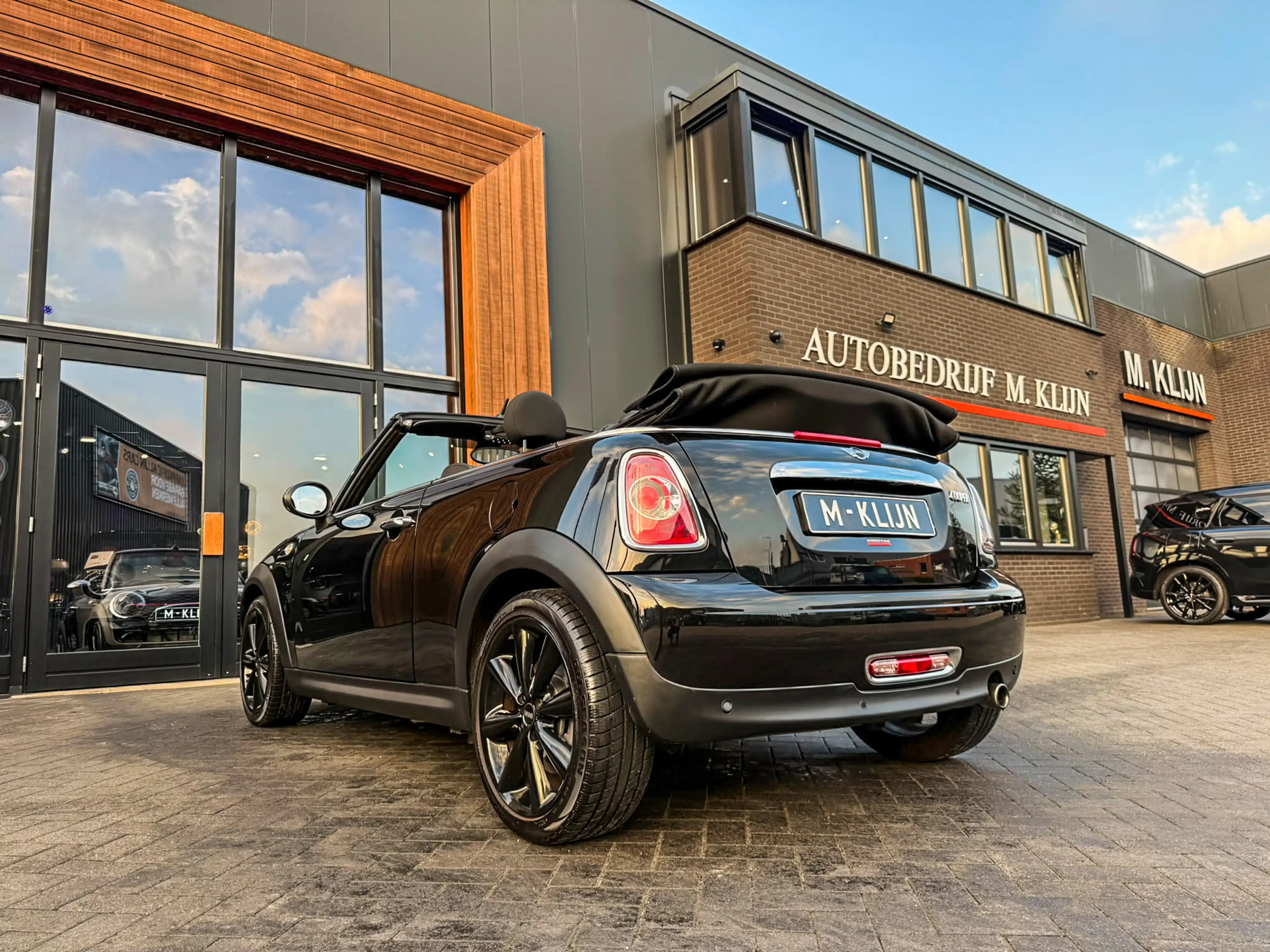 MINI Cooper Cabrio 1.6 Chili 122pk/Navi/Xenon/Half leer/17" S topstaa — photo 9