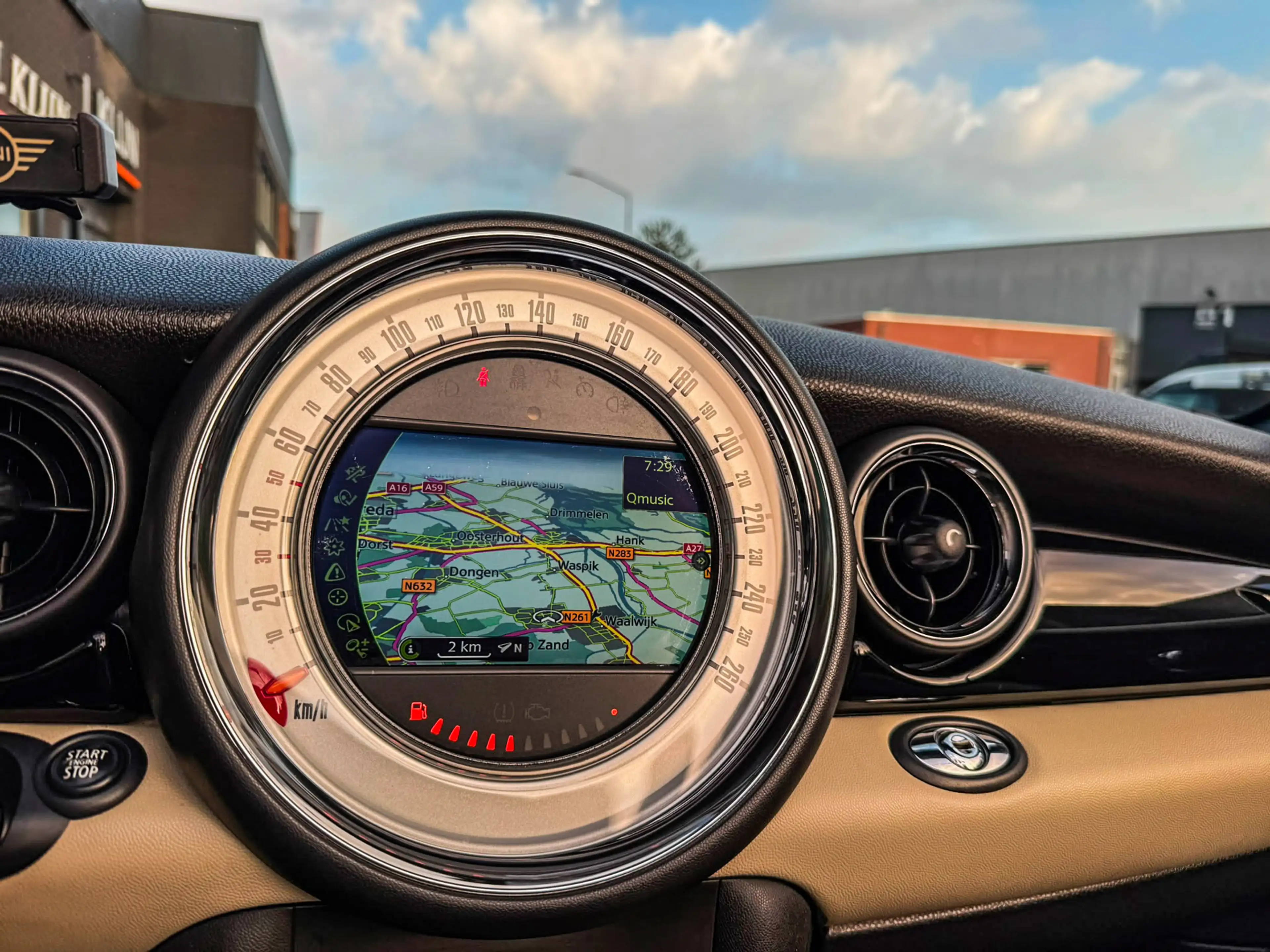 MINI Cooper Cabrio 1.6 Chili 122pk/Navi/Xenon/Half leer/17" S topstaa — photo 8