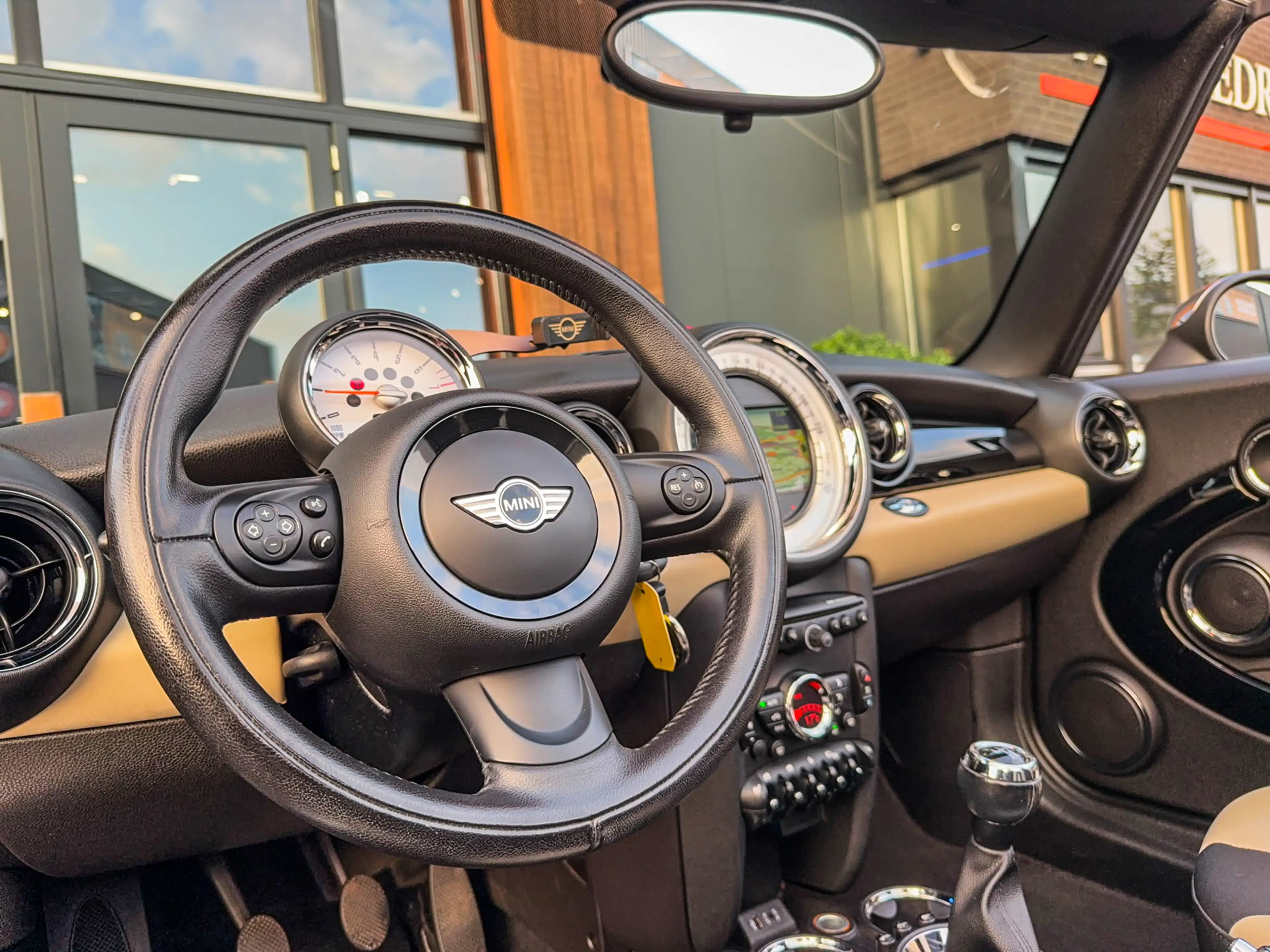 MINI Cooper Cabrio 1.6 Chili 122pk/Navi/Xenon/Half leer/17" S topstaa — photo 14