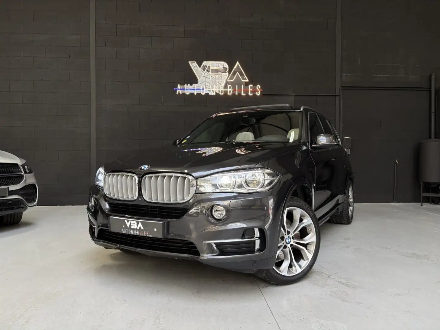 BMW X5 (3) xDrive40d 313 ch Exclusive BVA8 Gris - 2