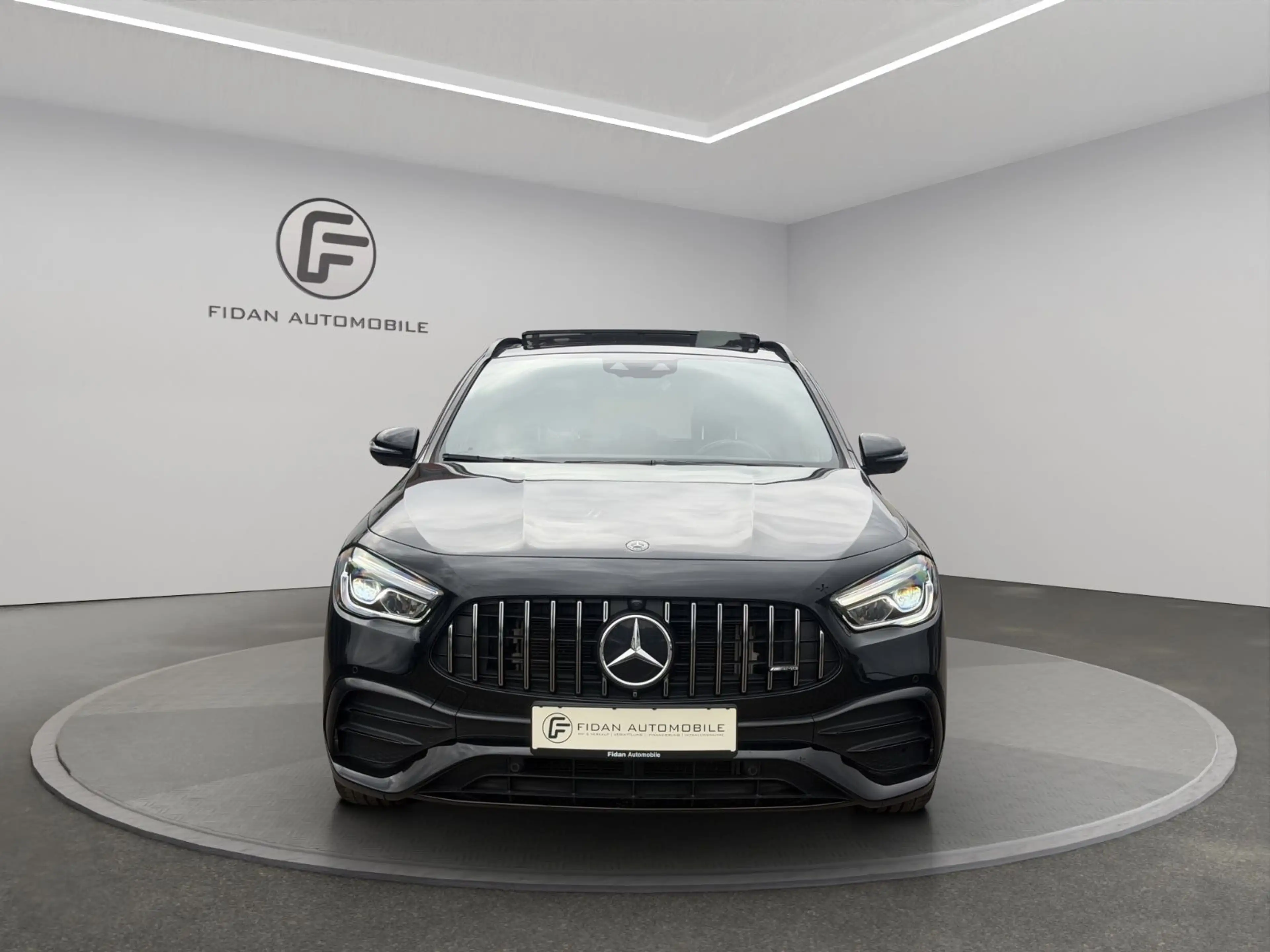Mercedes-Benz GLA 35 AMG GLA 35  4M AMG Line Pano*roteGurt*Burm*360°*App — photo 8