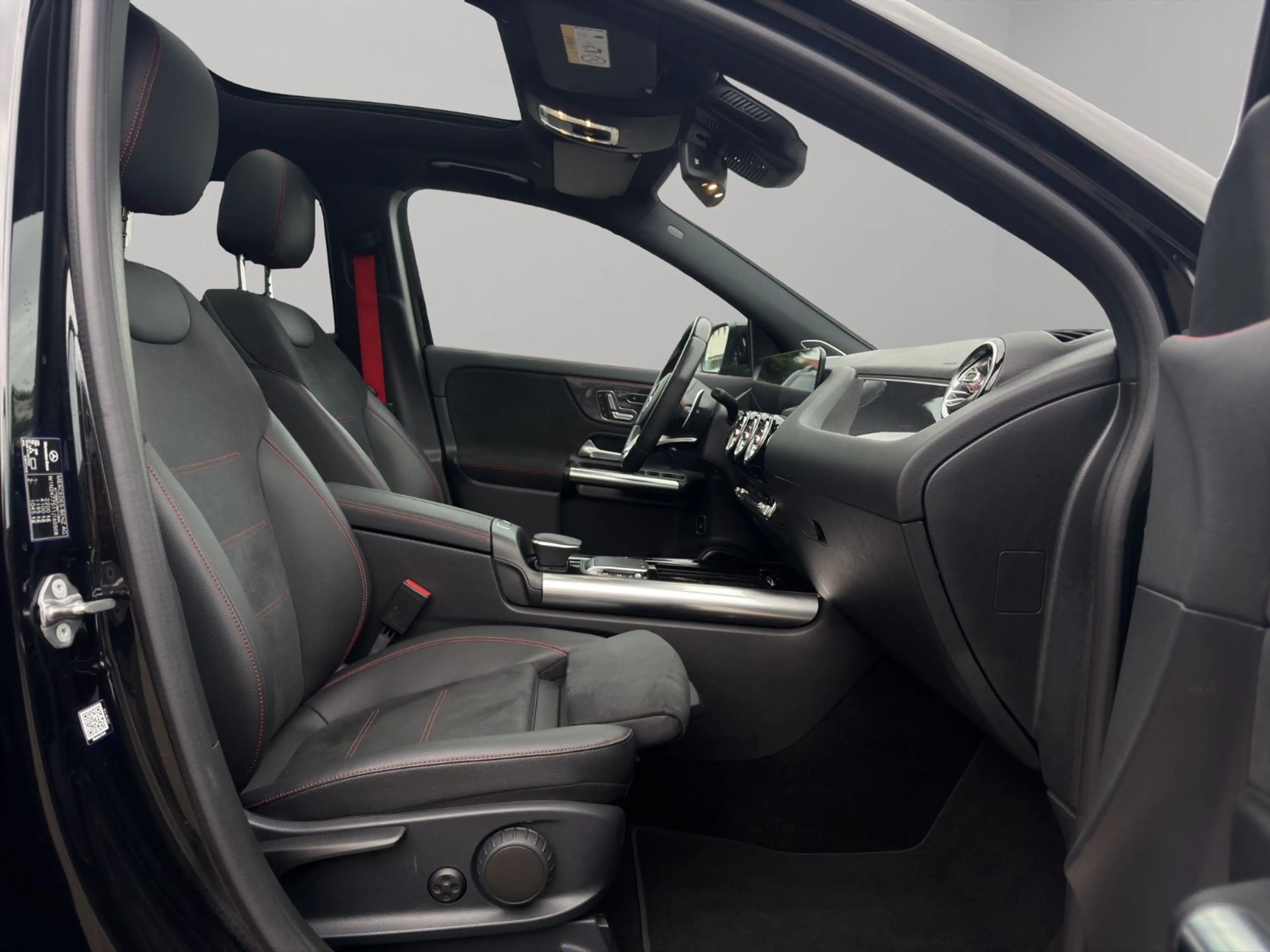 Mercedes-Benz GLA 35 AMG GLA 35  4M AMG Line Pano*roteGurt*Burm*360°*App — photo 15