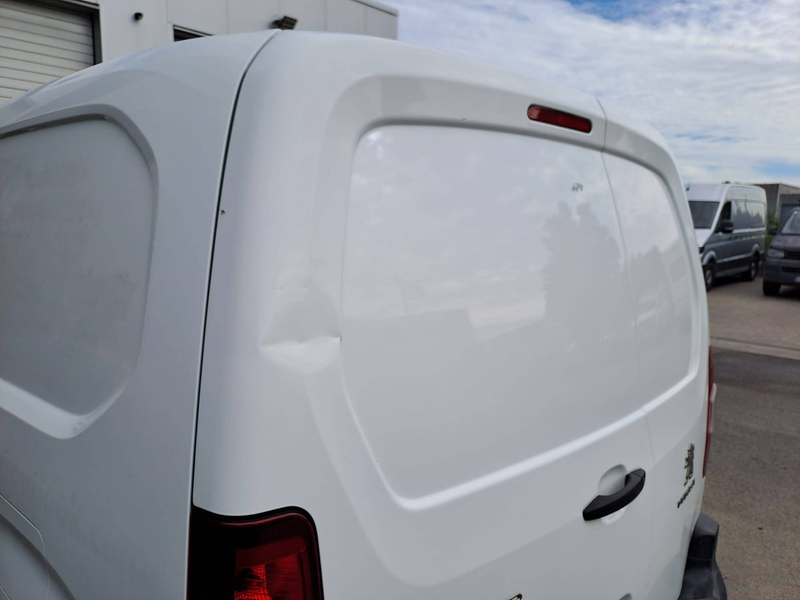Peugeot Partner 1.5 BlueHDi L1 102Pk Schade - dégâts carrosserie — photo 10