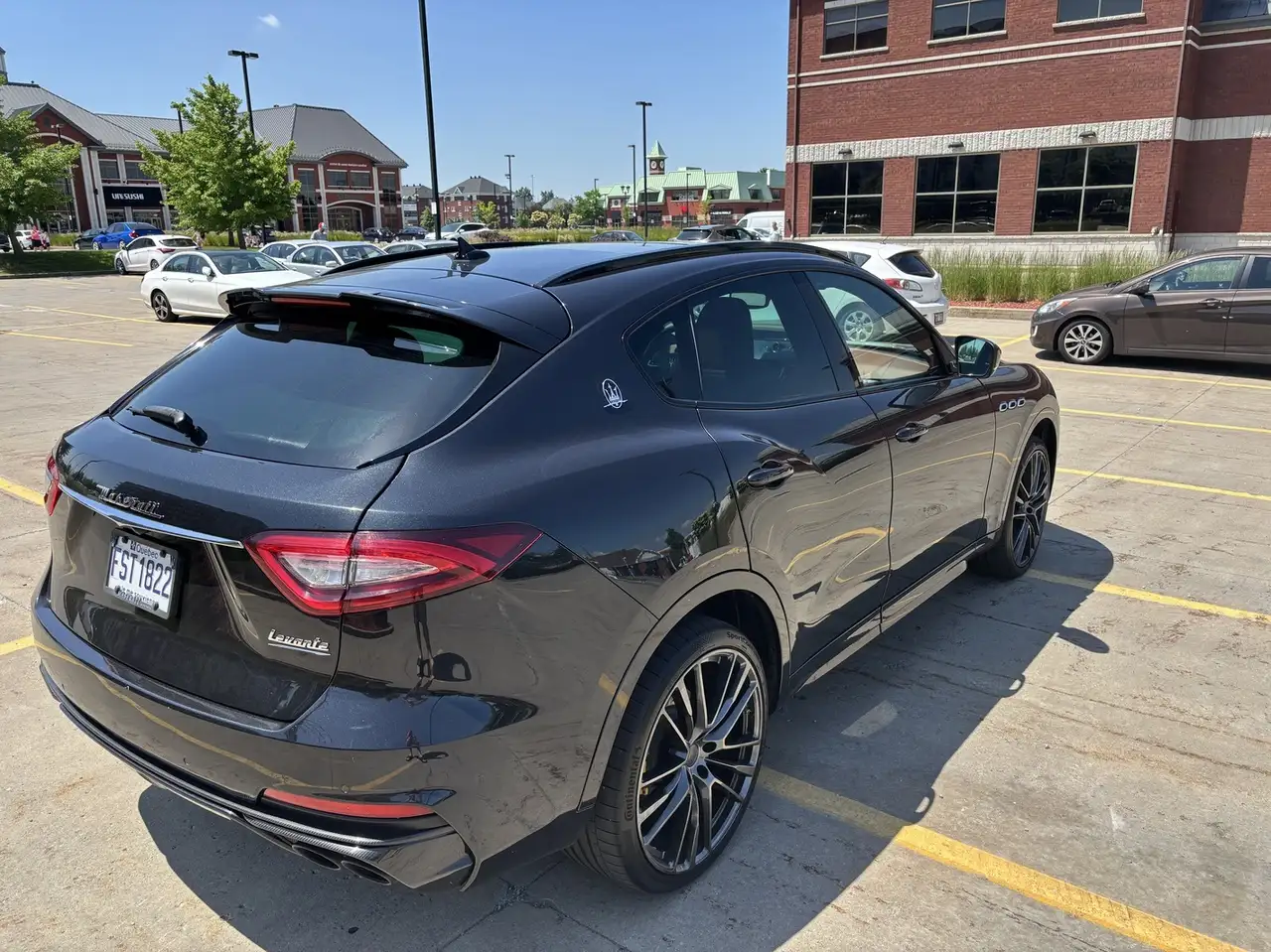 Maserati Levante снимка Maserati Levante